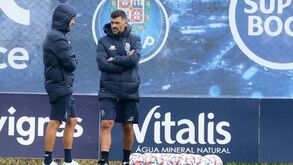 Grujic no relvado na véspera do embate com o Marselha 