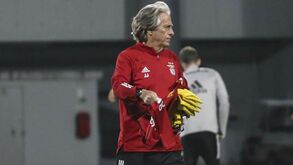 Jorge Jesus lança mais dois miúdos no treino antes do jogo da Liga Europa