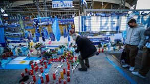 Iniciado processo para Maradona dar nome ao estádio do Nápoles