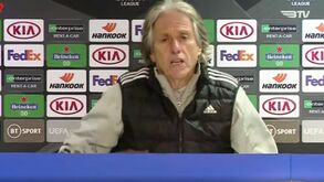 Jorge Jesus: «Disse ao Helton Leite que podia ser o melhor em campo porque o Vlachodimos volta no próximo jogo»