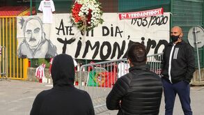 Memorial em homenagem a Vítor Oliveira no Estádio do Mar