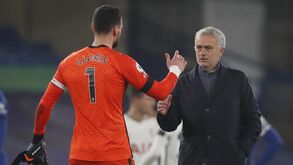 Mourinho não coloca Tottenham na corrida: «Somos apenas um pónei»