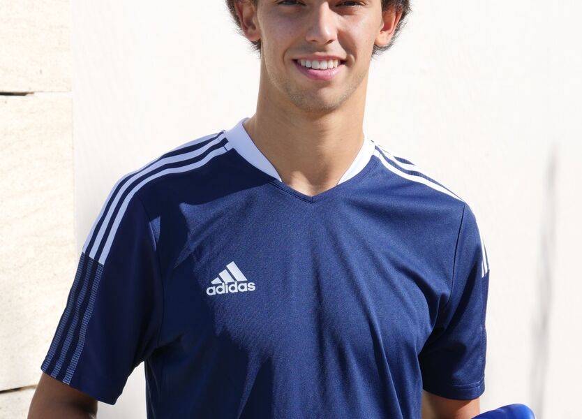 João Félix é a nova cara do Adidas GMR