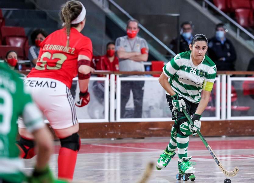 Nova derrota no dérbi, eliminação no playoff e a confirmação que chegou por  uma jogadora: Sporting acaba com hóquei feminino – Observador