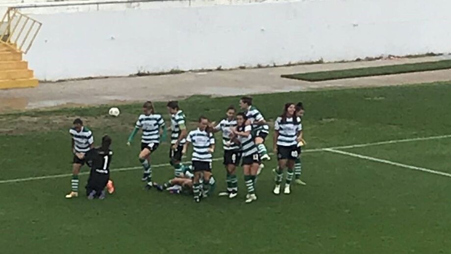 Sporting bate Benfica de forma clara e segue só com vitórias na Liga feminina