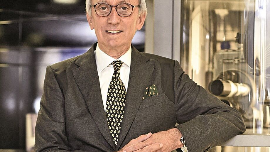 Júlio Isidro
