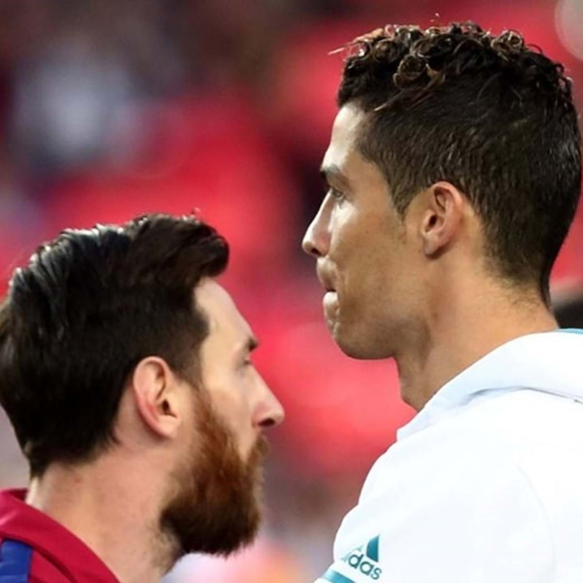 Pjanic jogou com um, agora joga com outro: O Cristiano Ronaldo é um atleta  mas o Messi é um extraterrestre - Liga dos Campeões - SAPO Desporto