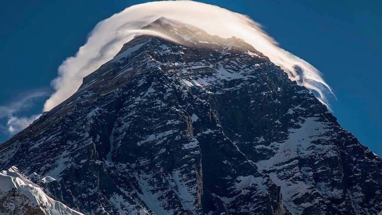 Evereste 'cresceu' e já se sabe a nova altitude  Fora de Campo