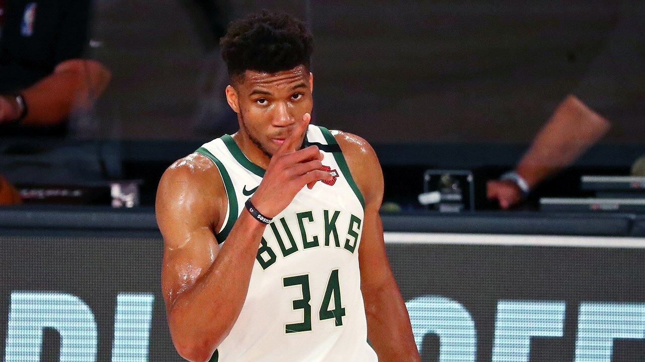 NBA: Antetokounmpo revela quem vê como o melhor jogador na atualidade