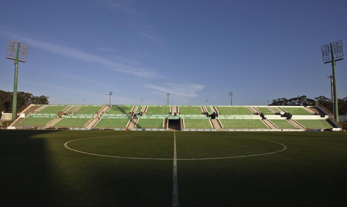 15. Estádio dos Arcos (Rio Ave) - 3 jogos, média: 4,44