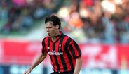 Marco van Basten (AC Milan) vs IFK Gotemburgo - 1992/93