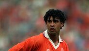Médio-centro: Frank Rijkaard