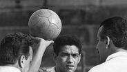 Extremo-direito: Garrincha