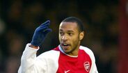 Extremo-esquerdo: Thierry Henry