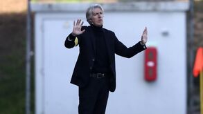 Treinador do Torreense reencontra Carvalhal 11 anos após 'susto' em Alvalade