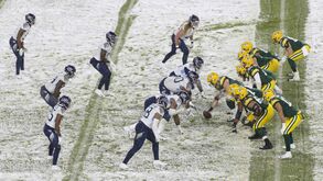 Neve apareceu no espectáculo da NFL e as imagens são impressionantes