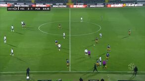 Taremi responde ao golo do V. Guimarães e faz o segundo da conta pessoal