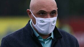 Surto de Covid-19 no Palmeiras já atingiu o presidente