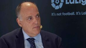 Presidente da liga espanhola admite regresso do público aos estádios em janeiro