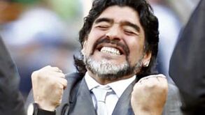 Os excessos de Maradona: «Podia passar 4 dias sem ir à cama e depois dormir uma semana seguida»