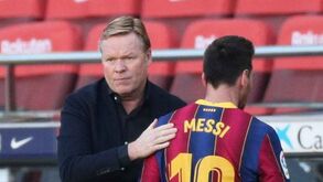 Koeman 'puxa orelhas' ao líder da comissão gestora do Barcelona: «Palavras que não ajudam»