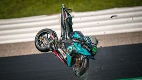Moto GP: Quedas e acidentes a alta velocidade