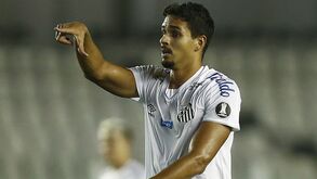 Falhas de Lucas Veríssimo no empate com Abel Ferreira