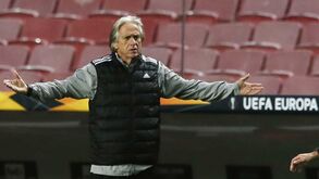 O onze provável do Benfica para o jogo com o Standard Liège