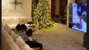 Georgina abre as portas da casa de Cristiano Ronaldo para mostrar luxos de Natal