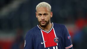 A enigmática reação de Neymar após serem conhecidos os três finalistas do 'The Best'