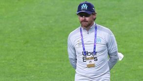 André Villas-Boas preocupado com estabilidade financeira dos clubes franceses