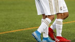 Equipa de benjamins do Real Madrid goleia por 31-0 e gera revolta