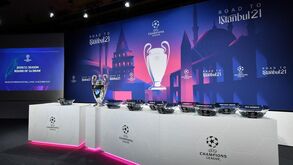 PSG e Barcelona reencontram-se no jogo grande dos oitavos de final da 'Champions'