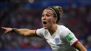 Melhor jogadora de 2020 tem costela portuguesa: Lucy Bronze podia ter jogado pela Seleção