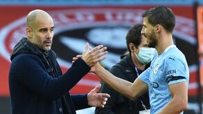 Rúben Dias 'entra' em onze de luxo: dois portugueses nos mais valiosos da Premier League