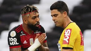 Polémica na expulsão de Gabigol no Flamengo-Bahia: árbitro fala em ofensa, Marcos Braz em 
