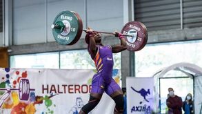 Campeã espanhola vive drama com paralisia cerebral da filha: «É como se me colocassem uma corda ao pescoço»