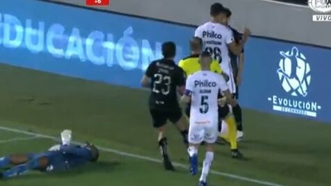 Jogo do Santos termina em confusão e Lucas Veríssimo é protagonista
