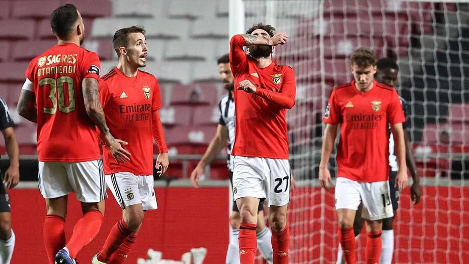 Benfica entrou bem mas acabou a sofrer para garantir a vitória
