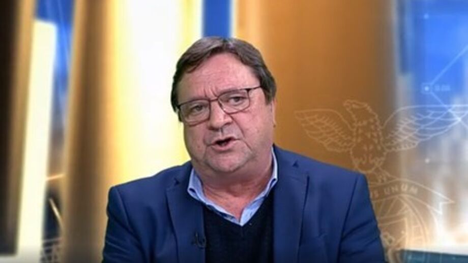 Comentador da CMTV diz que o treinador "tem suscitado demasiado ruído"