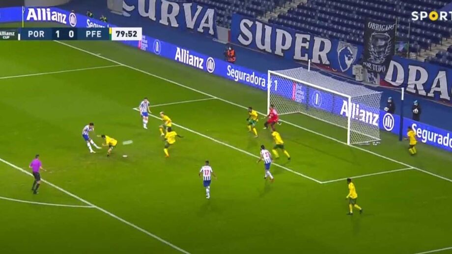 Momentos antes do jogo particular entre as duas seleções de sub-21