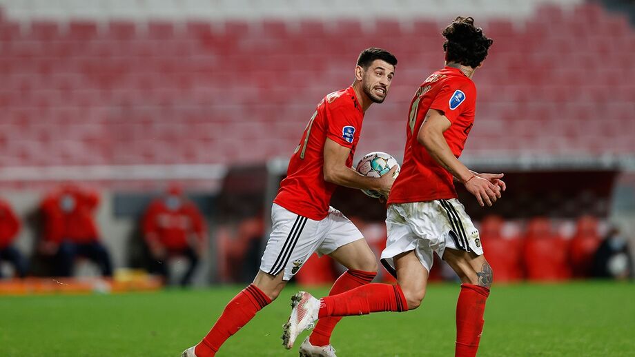 Empresário diz que Ministério Público devia investigar contas bancárias dos jogadores