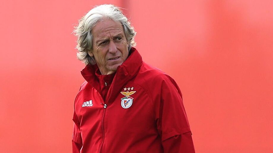 Encarnados treinam na Gafanha da Nazaré antes do jogo com o FC Porto