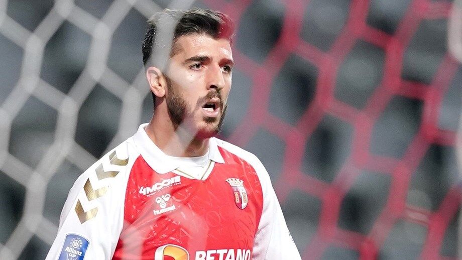 Paulinho - É desejo de Rúben Amorim mas o processo não é fácil