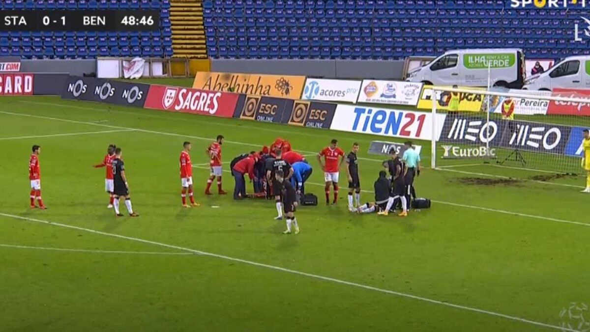 O 'buzzer beater' do ano chega de Espanha: Andrés Feliz deixou