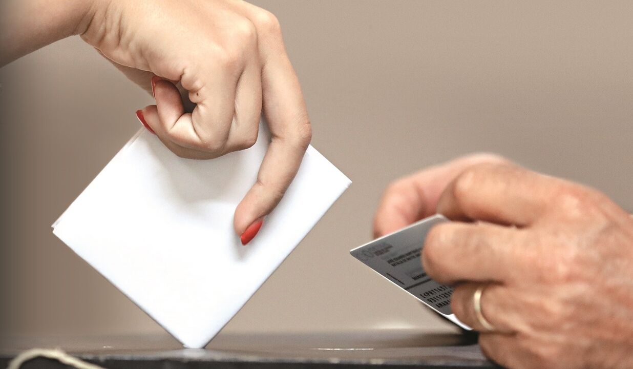 Pandemia pode levar jovens a votar para forçar mudanças