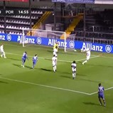 Grande arrancada de Manafá termina em golo de Taremi no Farense-FC Porto