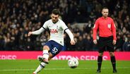 Troy Parrott (18 anos - Tottenham/Milwall) - Lançado por José Mourinho na Premier League nos primeiros tempos do técnico português no Tottenham, acabou por não ter continuidade e foi cedido ao Milwall, onde em dez jogos não marcou qualquer golo.