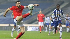 «Quando o FC Porto ficou a jogar com dez, o Benfica já deveria estar só com nove em campo»