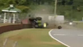 Se acha que já viu os acidentes mais espetaculares engana-se: prepare-se para o que aqui vai ver